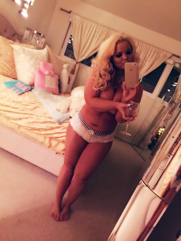 Trisha Paytas nude selfie